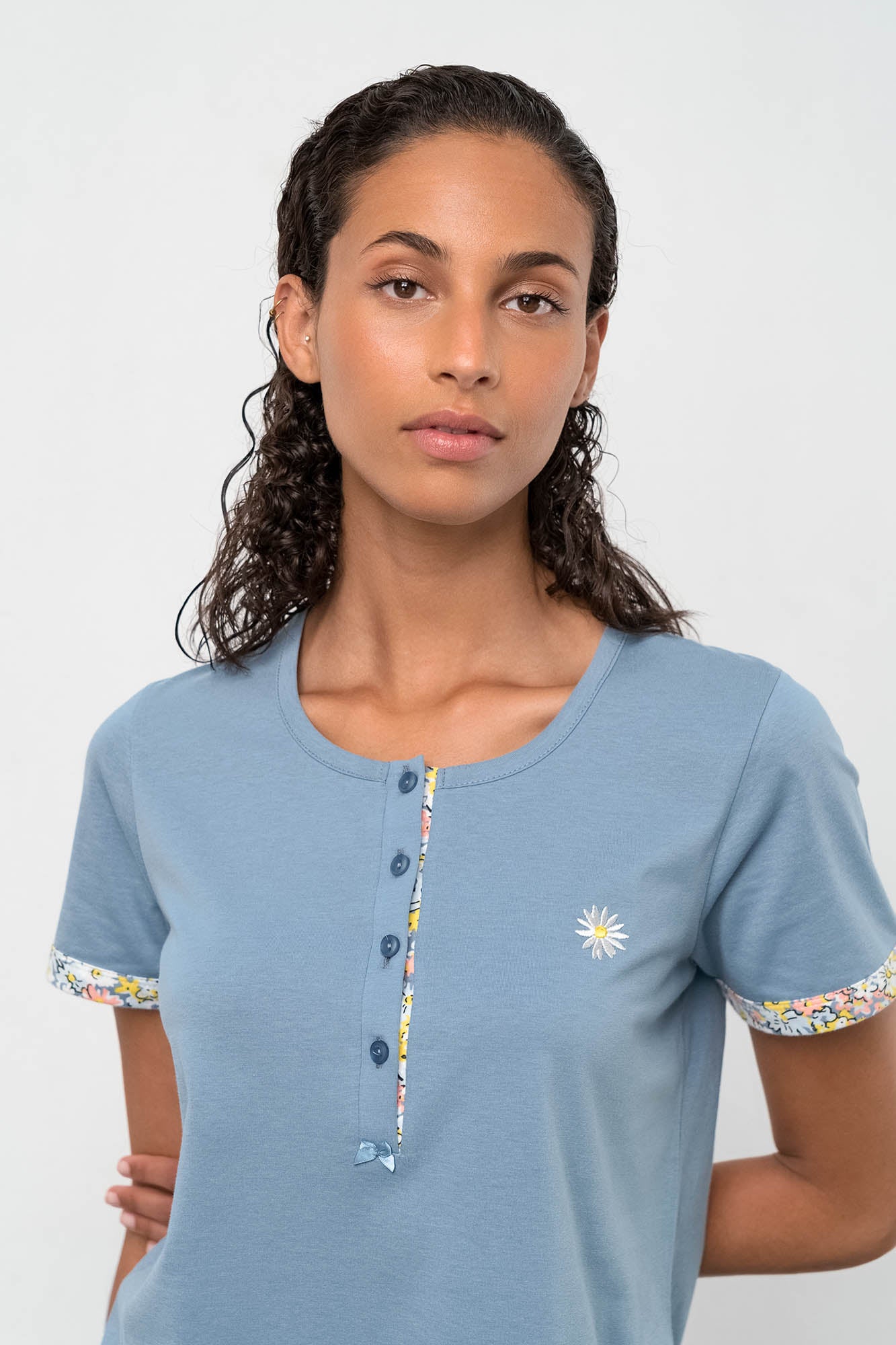 Women's Pajamas with Vamp Capri
