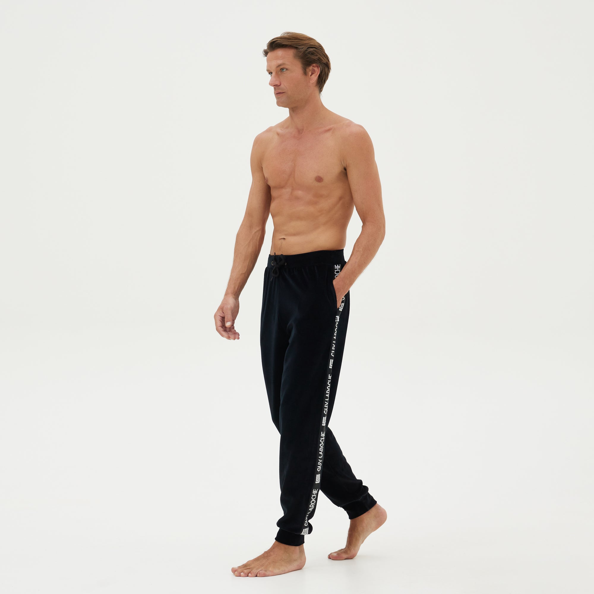 Ανδρική Πιτζάμα βελουτέ μαύρη Guy LaRoche